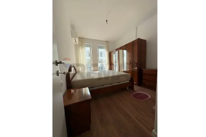 Tirane, jepet me qera apartament , 98 m² 550 € 
