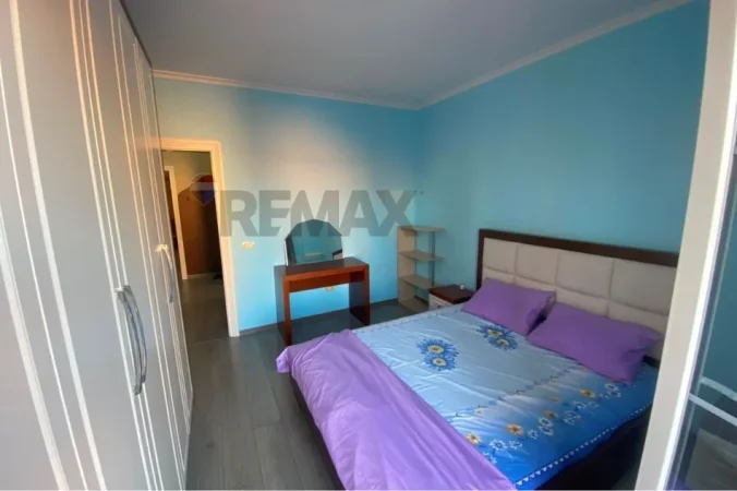 Tirane, jepet me qera apartament , 690 € 