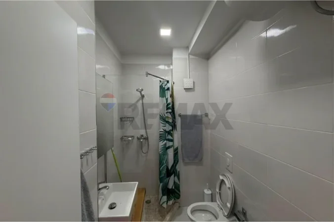 Tirane, jepet me qera apartament , 55 m² 640 € 