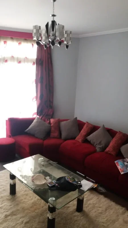 Tirane, jepet me qera apartament 2+1+Aneks+Ballkon Kati 5, 82 m² 500 € (Don Bosko)