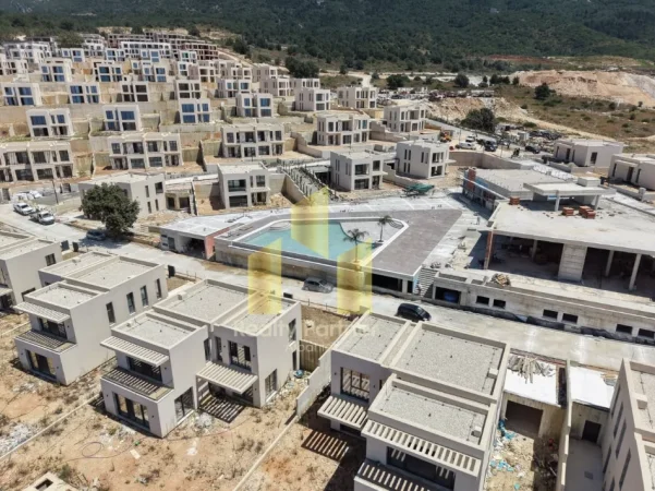 Himare, shitet Vile Vile 2 Katshe , 660 m² 1.300.000 € (Palase)