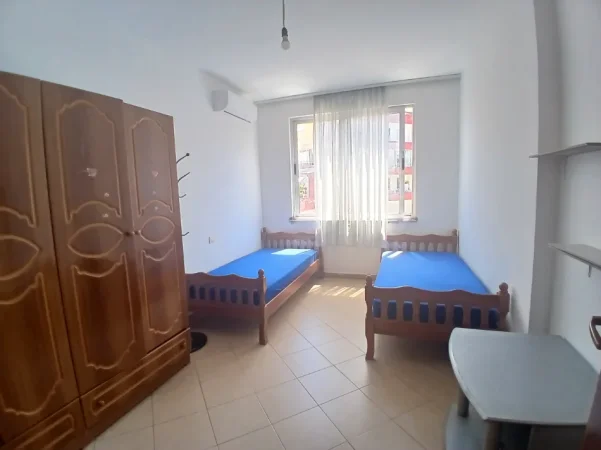 Tirane, jepet me qera apartament 2+1+Ballkon Kati 6, 100 m² 430 € (Astir)