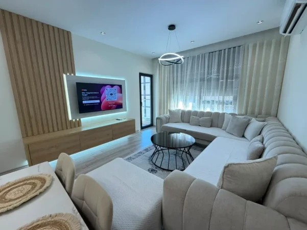 Tirane, jepet me qera apartament 1+1 Kati 6, 75 m² (rruga xhanfize keko)