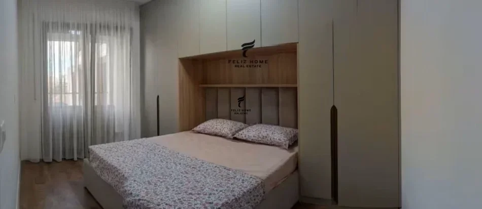 Tirane, jepet me qera apartament 2+1 Kati 4, 80 m² 900 € (STADIUMI DINAMO)