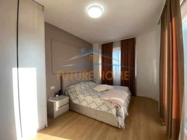 Tirane, jepet me qera apartament 2+1 Kati 4, 91 m² 75.000 €