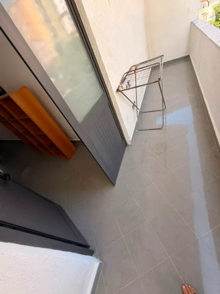 Durres, jepet me qera shtepi 2+1 Kati 2, 100 m² 500 € 