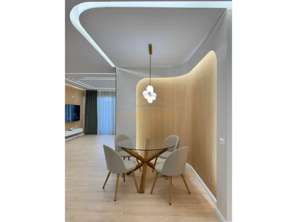 Tirane, shitet apartament 2+1 Kati 6, 114 m² 171.000 € (Yzberisht)
