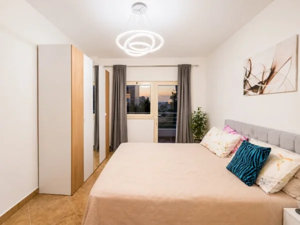 Durres, shitet apartament 1+1+Ballkon Kati 2, 78 m² 155.000 € 