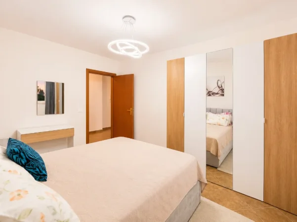 Durres, shitet apartament 1+1+Ballkon Kati 2, 78 m² 155.000 € 
