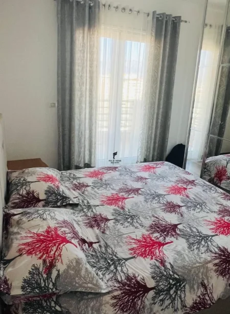 Tirane, jepet me qera apartament 2+1 Kati 12, 100 m² 700 € (STACIONI TRENIT)