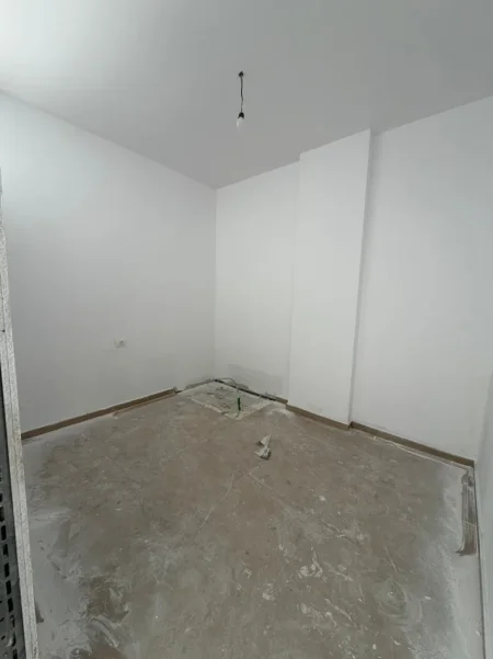Tirane, shitet apartament 2+1 , 92 m² 368.200 € (Dhermi)