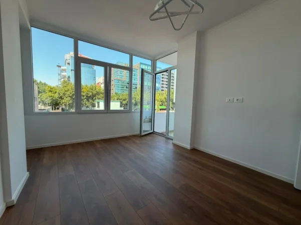 Tirane, shitet apartament 1+1 Kati 2, 58 m² 128.000 € (Rruga Dritan Hoxha)