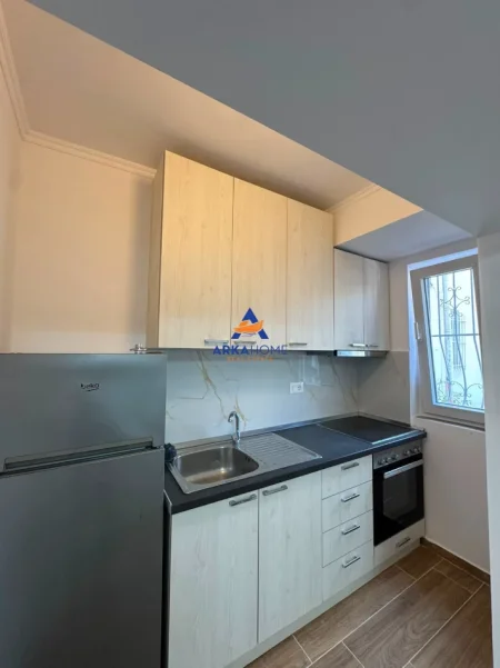 Tirane, shitet apartament 1+1+Ballkon Kati 1, 57 m² 123.000 € 
