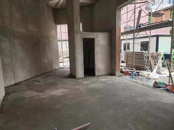Tirane, shitet dyqan Kati 0, 48 m² 16.200.000 € 