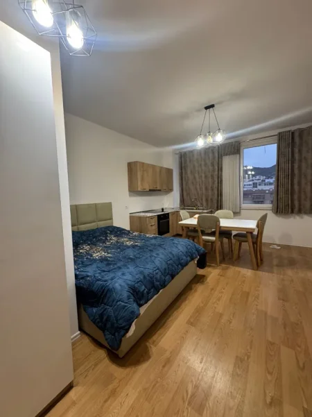 Tirane, shitet apartament 1+1+Aneks+Ballkon Kati 9, 109 m² 170.000 € (Selite)