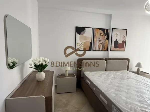 Jepet me qera Apartament 2+1 ne Rrugen e Barrikadave (D8242A-206)