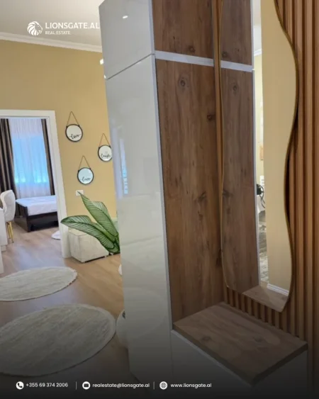 Tirane, jepet me qera apartament 1+1+Ballkon , 75 m² 750 € 