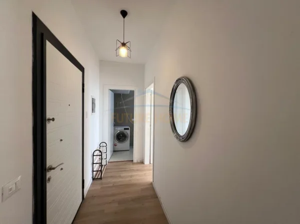 Tirane, jepet me qera apartament 1+1 Kati 4, 80 m² 550 € 