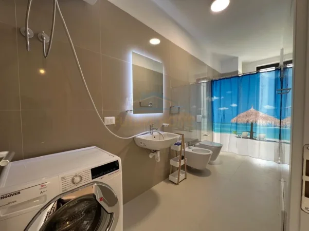 Tirane, jepet me qera apartament 1+1 Kati 4, 80 m² 550 € 