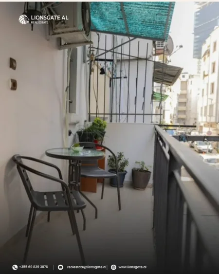 Tirane, jap me qera apartament 1+1+Aneks+Ballkon , 65 m² 700 € 