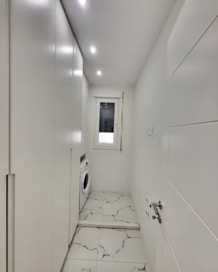 Tirane, shitet apartament 2+1+Aneks+Ballkon Kati 2, 102 m² 255.000 € (Porcelan)
