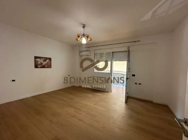 Tirane, jepet me qera zyre , 120 m² 900 € (bllok) /// ZYRE me qera Prane Gardes – Tirane (D828A-41)