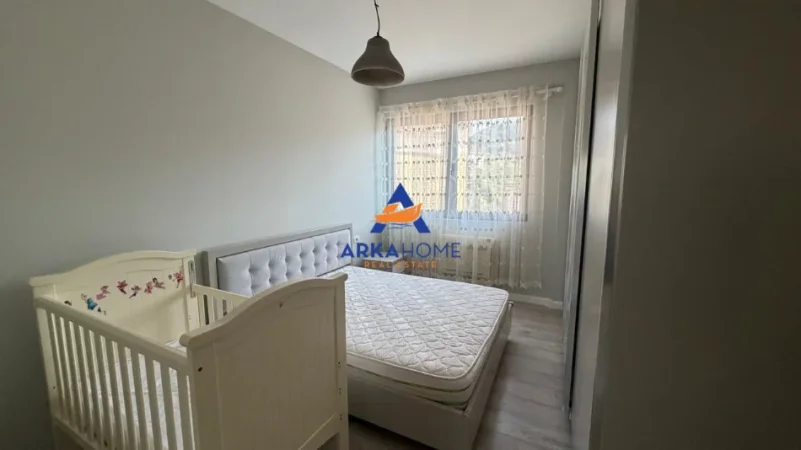 Shqiperi, jepet me qera apartament 2+1+Ballkon Kati 4, 83 m² 750 € 