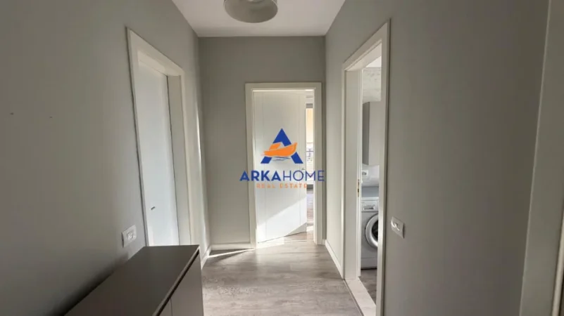 Shqiperi, jepet me qera apartament 2+1+Ballkon Kati 4, 83 m² 750 € 