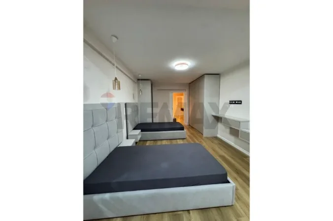 Tirane, jap me qera apartament 2+1 Kati 2, 73 m² 75.000 € (Xhamlliku)