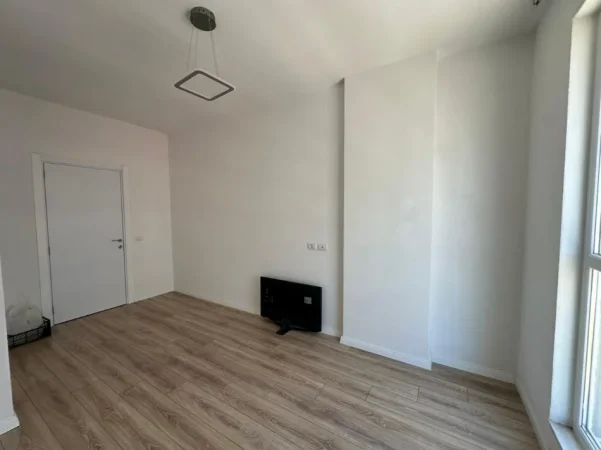 Tirane, jepet me qera apartament 1+1 Kati 6, 40 m² 300 € (Univers City)