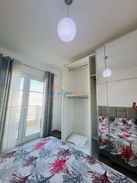 Tirane, jepet me qera apartament 2+1+Ballkon Kati 12, 100 m² 700 € (Rruga Asim Vokshi, Kompleksi Panorama)