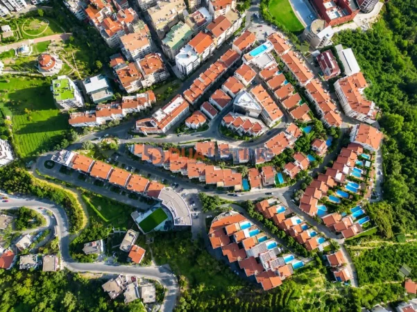Tirane, jepet me qera Vile Vile 2 Katshe , 300 m² 6.000 € 