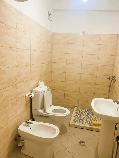 Tirane, shitet apartament 2+1+Aneks+Ballkon Kati 3, 87 m² 119.200 € (Misto Mame)
