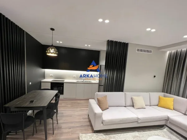 Tirane, jepet me qera apartament 2+1+Ballkon Kati 7, 84 m² 751 € 