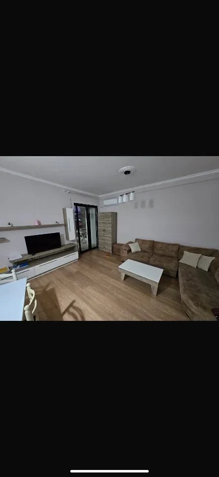 Tirane, jepet me qera apartament 1+1 Kati 6, 74 m² 500 € (Rruga Teodor Keko)