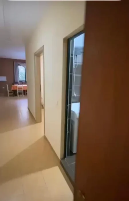 Tirane, jepet me qera apartament 2+1+Ballkon Kati 1, 90 m² 450 € (KODRA E DIELLIT)