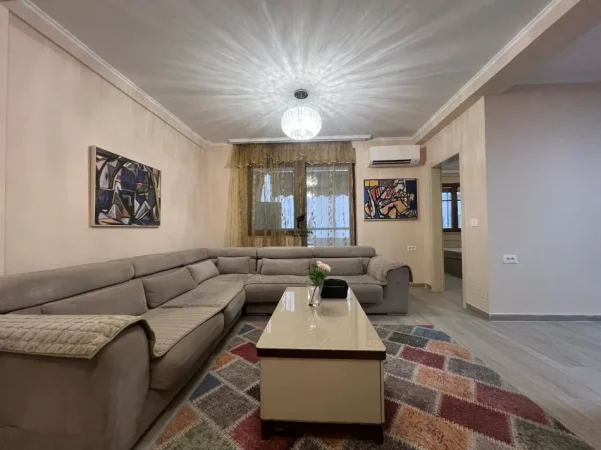 Tirane, shitet apartament 1+1 Kati 7, 87 m² 245.000 € (BULEVARDI ZOGU I PARE)