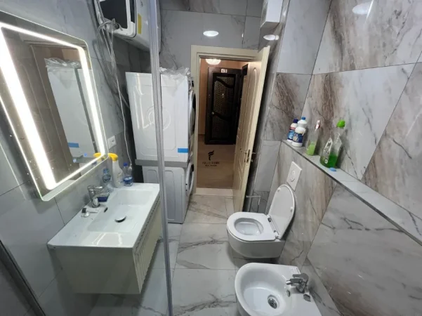 Tirane, shitet apartament 1+1 Kati 7, 87 m² 245.000 € (BULEVARDI ZOGU I PARE)