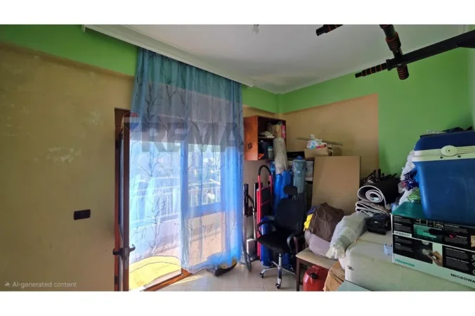 Vlore, shitet apartament 3+1+Aneks+Ballkon Kati 5, 170 m² 237.000 € (Rruga Dush Strati, pranë Zjarrfikëses)
