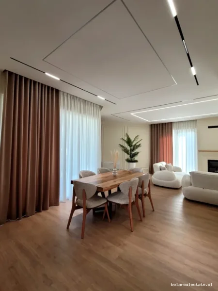 Tirane, jepet me qera Vile Vile 2 Katshe Kati 1, 336 m² 4.268 € (Liqeni i thate)