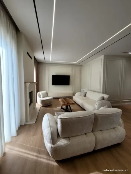 Tirane, jepet me qera Vile Vile 2 Katshe Kati 1, 336 m² 4.268 € (Liqeni i thate)