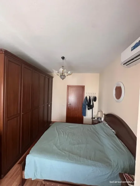 Tirane, jepet me qera apartament 2+1+Ballkon Kati 5, 90 m² 690 € (Panorama)