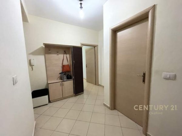 Shitet apartament 3+1+2 me hipoteke, 111 m2, kati 2, ne astir!