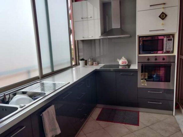 Tirane, jepet me qera apartament 3+1+BLK Kati 5, 130 m² 600 Euro (Kopshti Zoologjik)