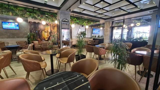 Tirane, shes lokal Kati 0, 422 m² 500.000 Euro (Kodra e Diellit)