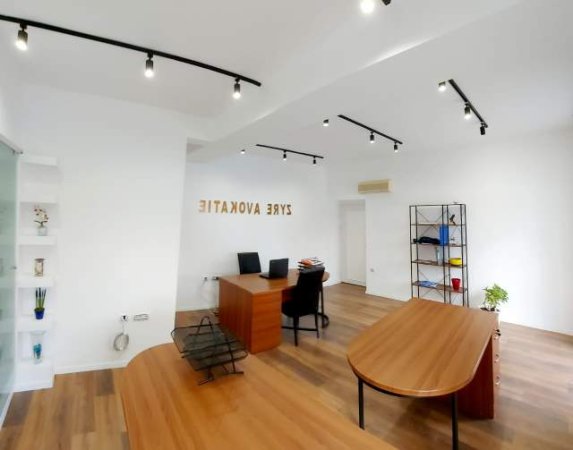 Tirane, jepet me qera zyre Kati 0, 50 m² 500 Euro (Myslym Shyri)