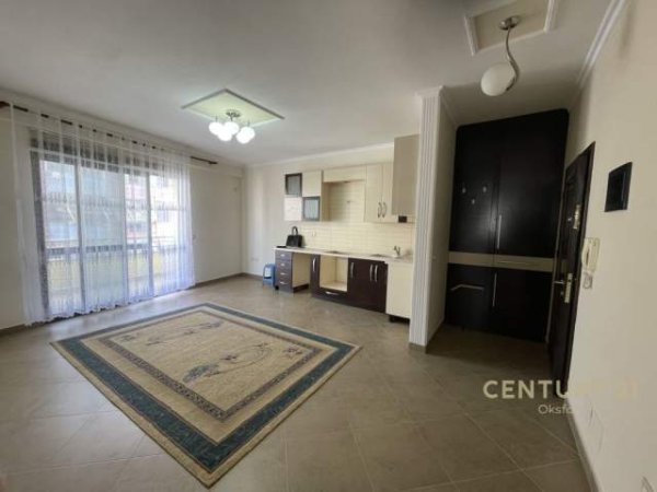 Tirane, shitet apartament 1+1+BLK Kati 5, 73 m² 63.000 Euro (Yzberisht)