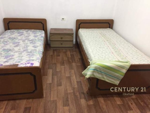 Tirane, Apartament 2+1 per qira Kati 2, 75 m² 300 Euro