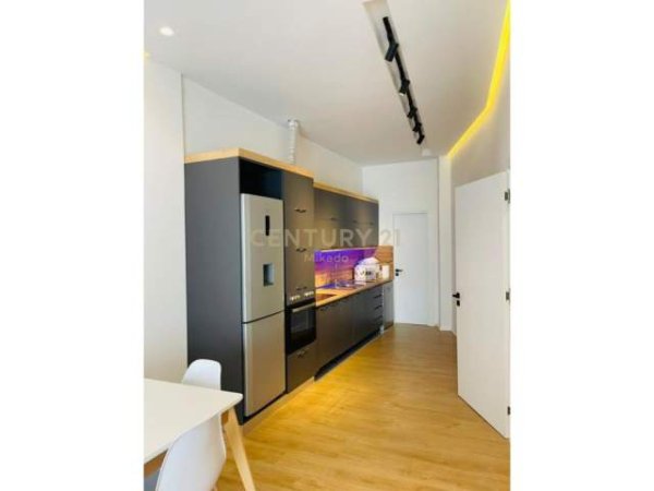 Tirane, jepet me qera apartament 1+1+A+BLK Kati 1, 74 m² 400 Euro (Liqeni i Thate)