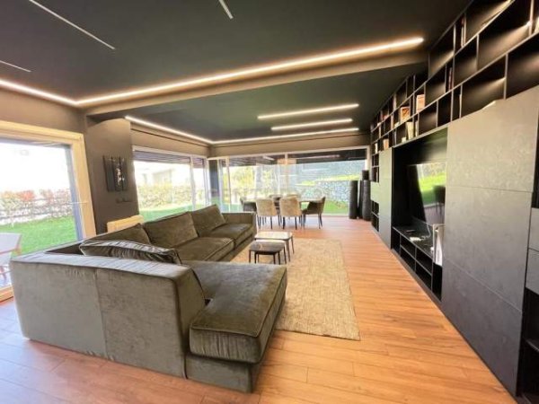 Tirane, jepet me qera Vile 3+1+A+BLK Kati 0, 385 m² 2.000 Euro (Lunder)